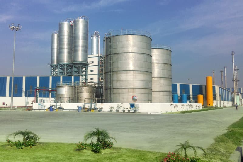 Case Study: How a Global Chemical Manufacturer Transformed Workplace Safety with Visionify's AI Solutions