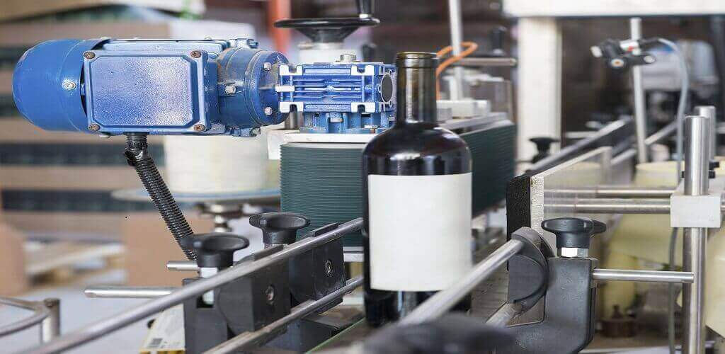 AI for Label Inspection | Manufacturing Quality Control | Visionify ...